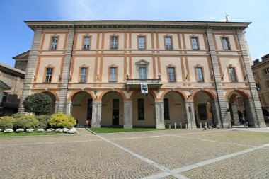 Tarihi eski şehir Cuneo İtalya