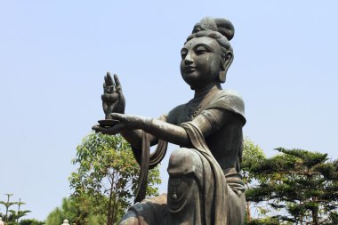 Bodhisattva Po Lin Tapınağı'nda