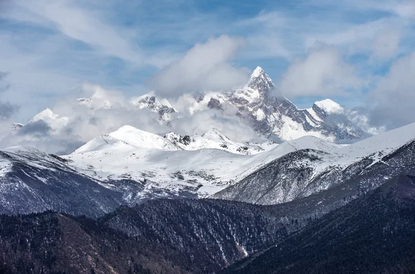 La montagne Namjagbarwa — Photo