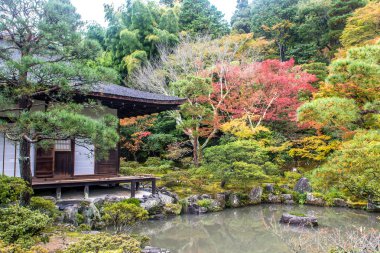 Chisen-kaiyushiki, gölet-yürüyüş Bahçe Ginkaku-ji Tapınağı: Kyoto, Japan.
