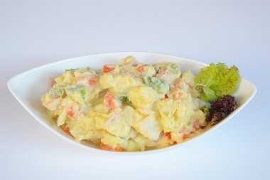 Lezzetli Japonca patates salatası