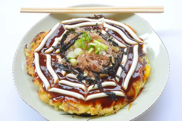 Modanyaki Okonomiyaki Japanses Pizza — Stock Photo, Image