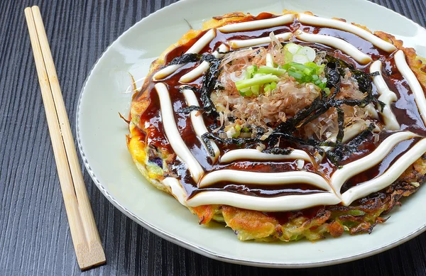 Modanyaki Okonomiyaki Japanses Pizza