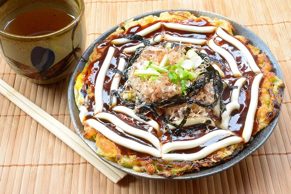 Modanyaki Okonomiyaki Japanses Pizza
