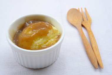 Sos soslu patates püresi