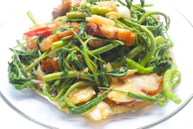 Fried su Minosa gevrek domuz eti ile