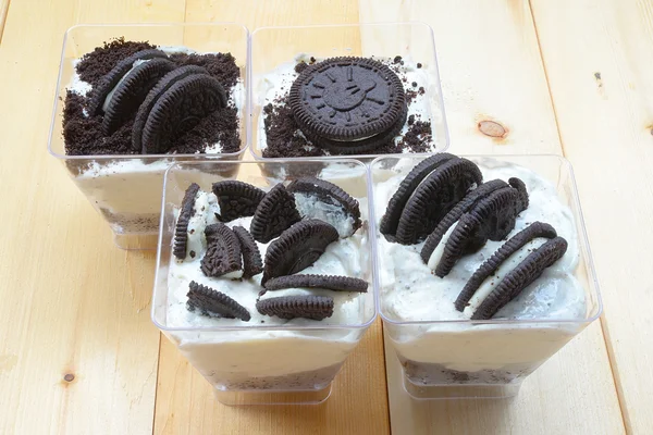 Oreo cheesecake, cookies and cream, cupcakes