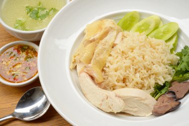 Buhar tavuk pilav ile