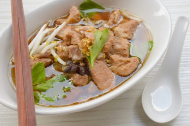 Geleneksel Çince net çorba