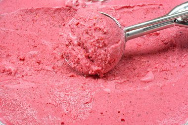 ev yapımı organik berry sorbe dondurma