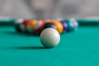 Çocuk bilardo topları