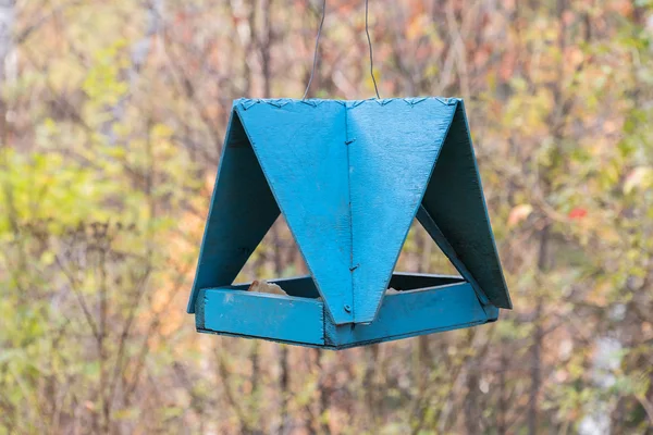 Alimentadores de pájaros de madera —  Fotos de Stock