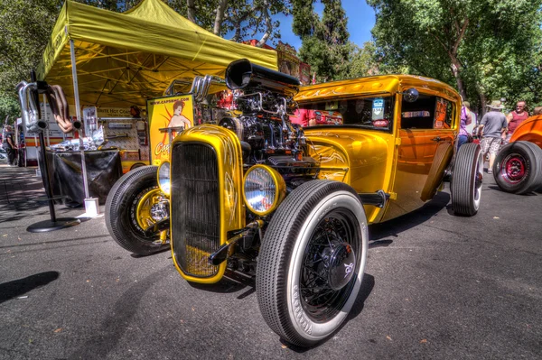 Goodguys 28. Westküstenangehörige von Flowmaster vorgestellt — Stockfoto