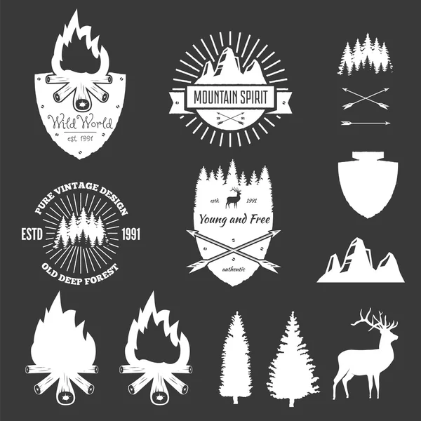 Retro Vintage Logotype veya Insignias seti. Vektör tasarım ögeleri.