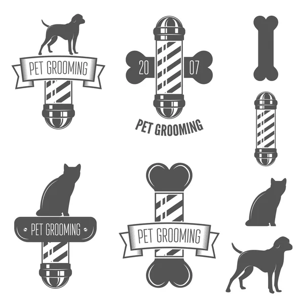 Set of vintage badge, emblem and label elements for pet shop, house, grooming or clinic — ストックベクタ