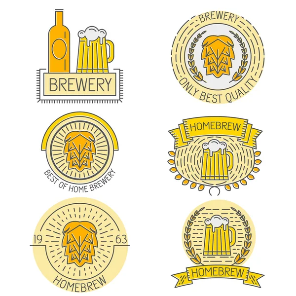 Conjunto de insignias, etiquetas, elementos de diseño y plantillas en estilo lineal de moda sobre cerveza, cervecería, cerveza casera para el diseño de logotipos, ilustraciones o web — Vector de stock
