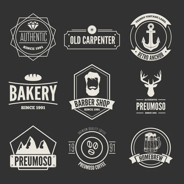 Conjunto de insignias retro vintage, elementos de diseño vectorial, signos comerciales, identidad, etiquetas, insignias, prendas de vestir, camisas, cintas, pegatinas y otros objetos de marca . — Vector de stock