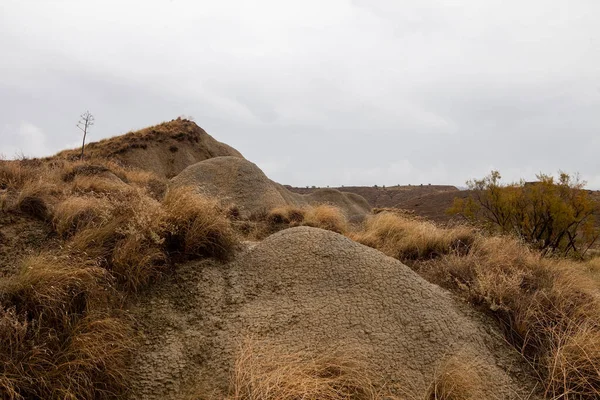 Calanchi, İtalya 'nın Basilicata şehrinde beyaz kil erozyonundan oluşan eşsiz bir 