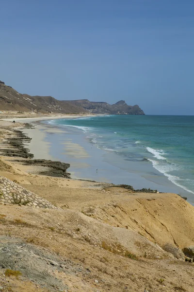 Belle plage près de Al Mughsayl, Oman . — Photo