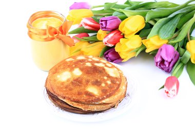 Mango lor Lale beyaz bir arka plan üzerinde krep