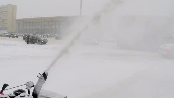 Remoção Neve Cidade Dia Cidade Inverno Rússia Moscovo 2021 — Vídeo de Stock