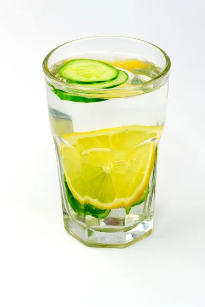 레몬 해독 다이어트 물 오이 생강 유리 건강 에코 — 스톡 사진
