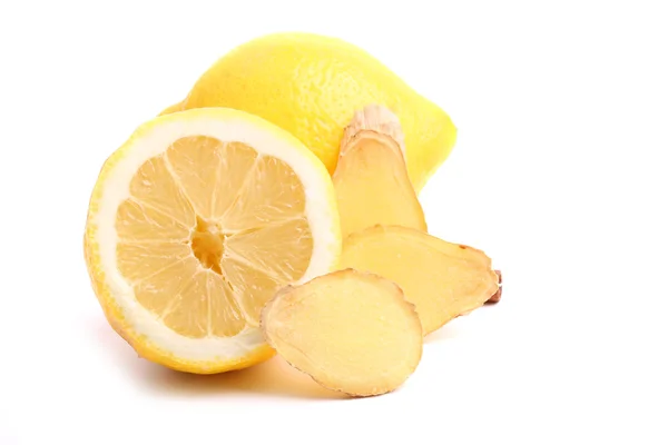 Zitrone und Ingwer isoliert auf weißem Hintergrund — Stockfoto