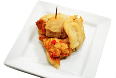 Meze beyaz Fırında Balık yengeç et doldurma ile 