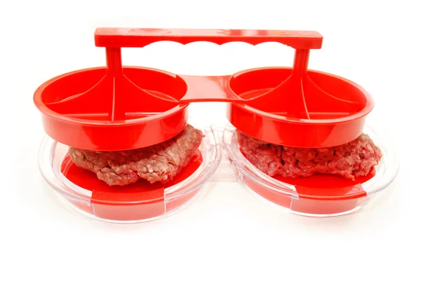 Pressing Ground Beef Into a Summer Hamburger — Stock Photo, Image