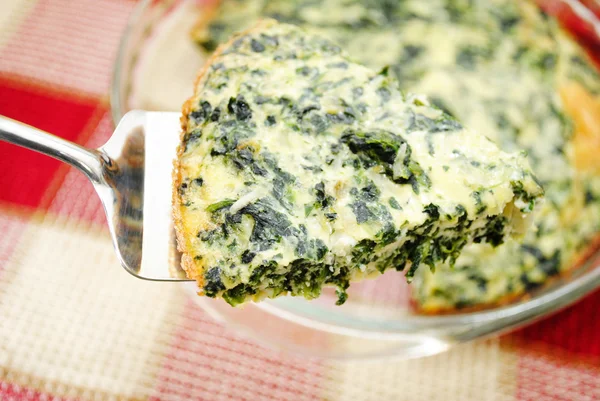 Close Up of a Serving of Spinach Quiche — Stock Photo, Image