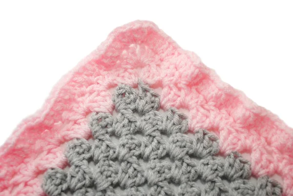 Cinza & Cobertor de crochê rosa — Fotografia de Stock
