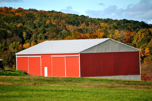 Country Red Barn — Stock Photo, Image
