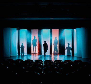 Modern srudent tiyatro oyunu