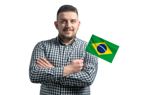 Pria Kulit Putih Memegang Bendera Brasil Tersenyum Percaya Diri Dengan — Stok Foto