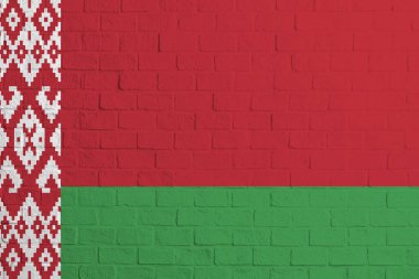 Beyaz Rusya bayrağı. Beyaz Rusya bayrağının tuğla duvar dokusu.