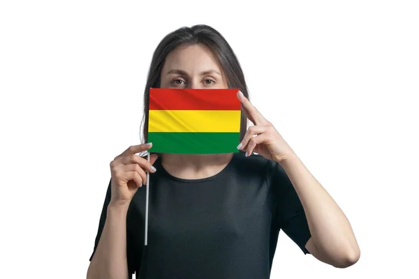 Šťastná Mladá Bílá Žena Drží Vlajku Bolívie Vlajku Zakrývá Její — Stock fotografie