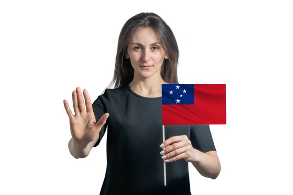 Gelukkige Jonge Blanke Vrouw Met Vlag Van Samoa Met Een — Stockfoto