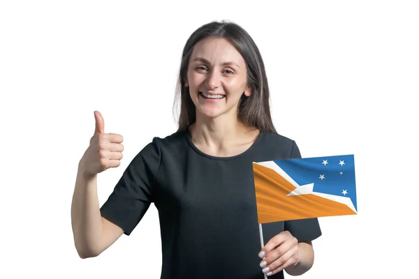 Счастливая Молодая Белая Женщина Флагом Аргентинской Антарктиды Показывает Класс Вручную — стоковое фото