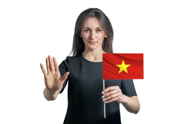 Mujer Blanca Joven Feliz Sosteniendo Bandera Vietnam Con Una Cara —  Fotos de Stock