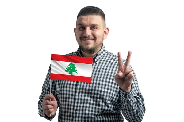 Λευκός Που Κρατάει Σημαία Λιβάνου Και Δείχνει Δύο Δάχτυλα Απομονωμένα — Φωτογραφία Αρχείου