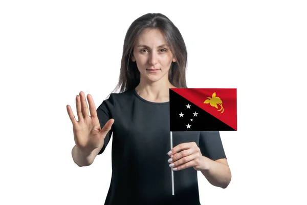 Glad Ung Vit Kvinna Som Håller Flagga Papua Nya Guinea — Stockfoto