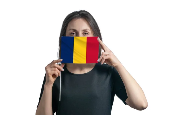 Gelukkige Jonge Blanke Vrouw Met Vlag Tsjaad Vlag Bedekt Haar — Stockfoto