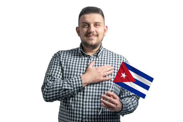 Bianco Che Tiene Una Bandiera Cuba Tiene Mano Sul Suo — Foto Stock