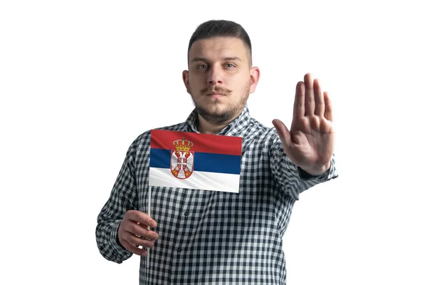 Blanke Man Met Een Vlag Van Servië Een Serieus Gezicht — Stockfoto