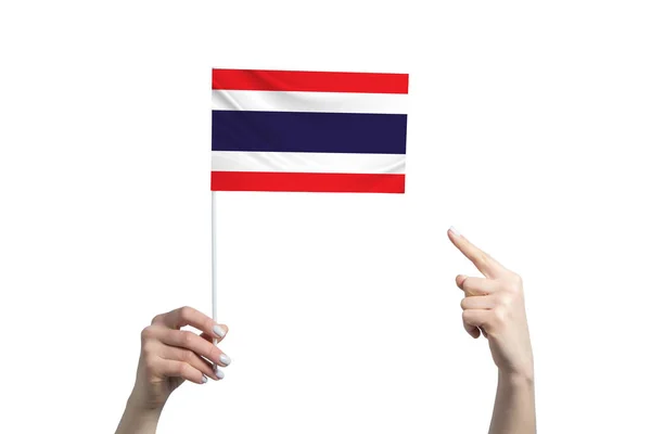 Uma Bela Mão Feminina Segura Uma Bandeira Tailândia Para Qual — Fotografia de Stock