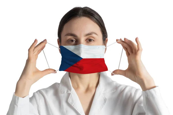 Ademhalingsapparaat Met Vlag Van Tsjechische Republiek Doctor Zet Medische Gezichtsmasker — Stockfoto