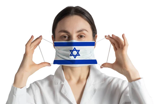 Respirador Com Bandeira Israel Doutor Coloca Máscara Facial Médica Isolada — Fotografia de Stock