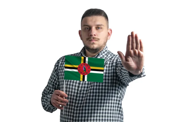 Blanke Man Met Een Vlag Van Dominica Een Serieus Gezicht — Stockfoto