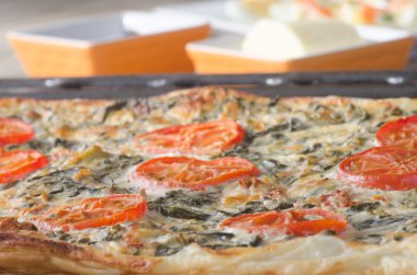 sebze tart domates ile