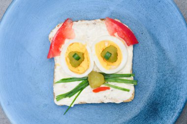 çocuklar için komik sandviç 